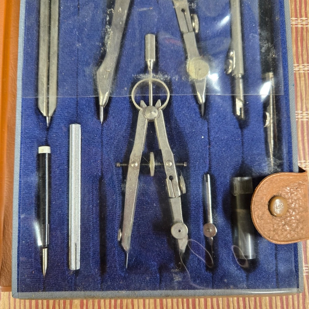 Vintage Morilla 2B1BC Compass Set Drafting Set In Case - Picture 3 of 3